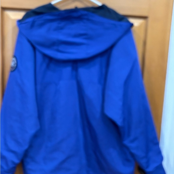 Burberry hood sport coat royal blue - Picture 4 of 8